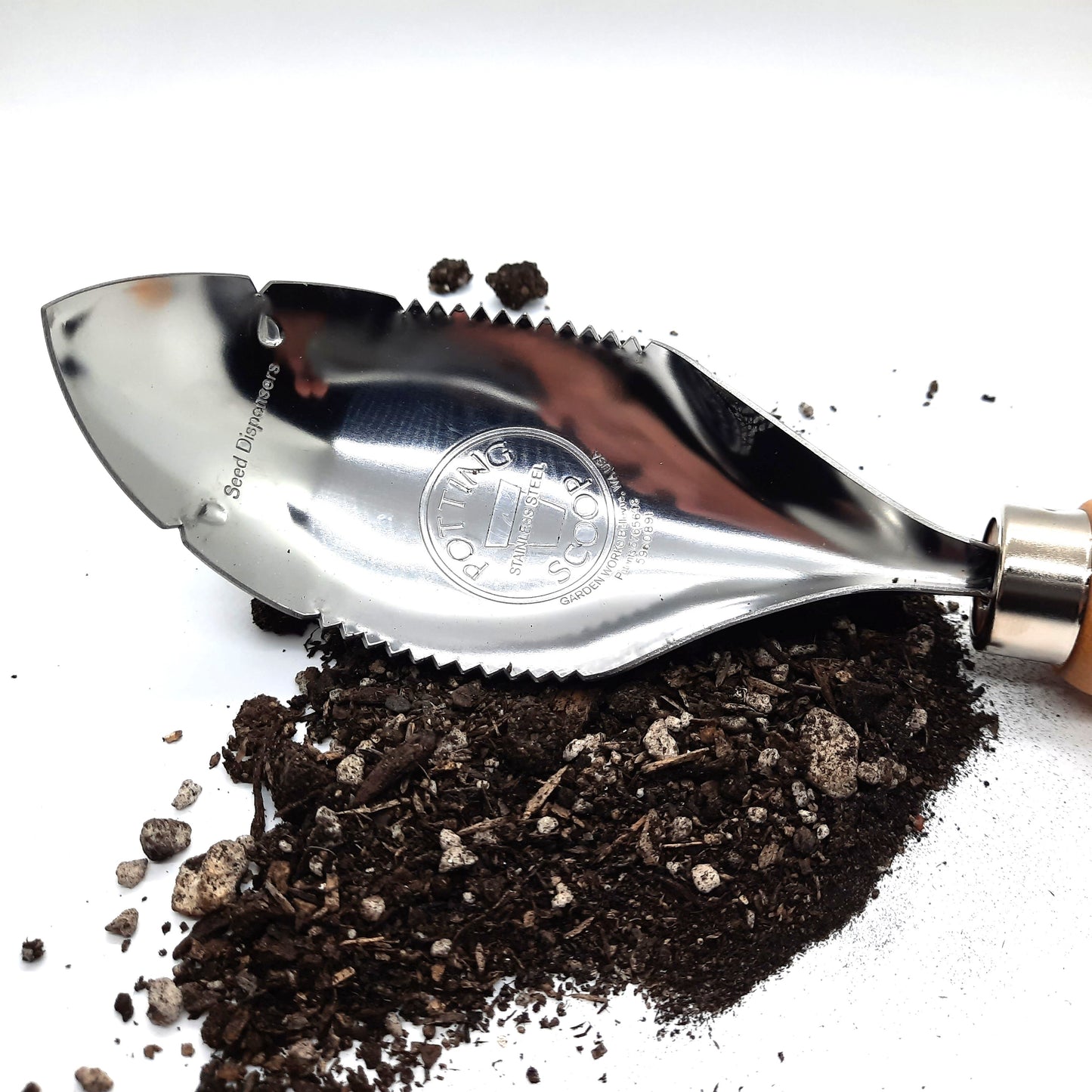 Potting Scoop - Birch Handle - Classic Collection