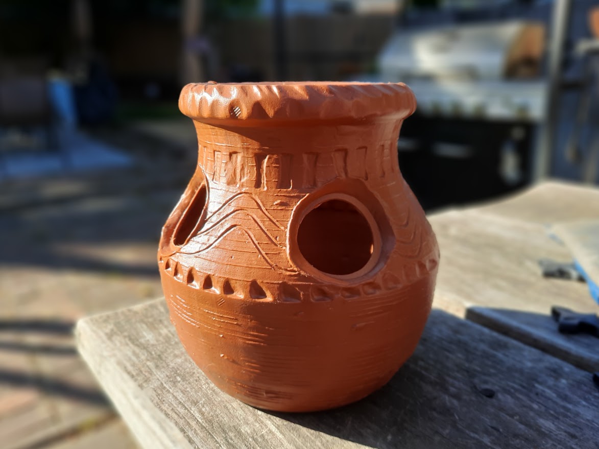 8 inch Aztec Strawberry planter jar, union made in the USA